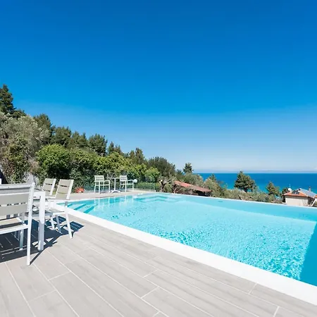 Greek Pride Sea View 1 Villa Kriopigi