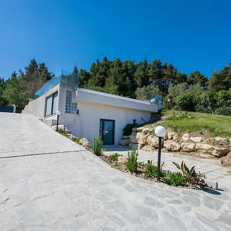 Villa Greek Pride Sea View 1 Kriopigi